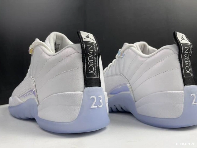 JORDAN RETRO AIR LOW EASTER DB0733-190 12 (2021) 1117